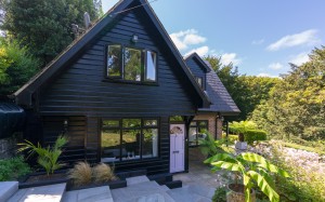 ST MARGARETS BAY         OFFERS IN EXCESS OF : £780,000