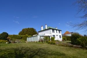 ST MARGARETS BAY - GUIDE PRICE: £895,000