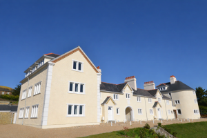 ST MARGARETS BAY - GUIDE PRICE: £495,000