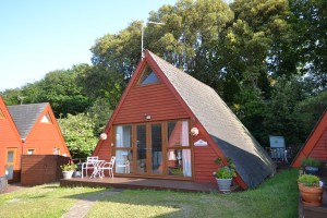 KINGSDOWN - GUIDE PRICE: £135,000