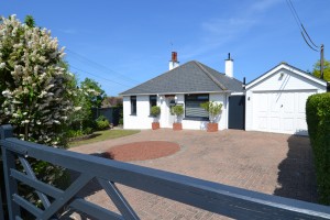 KINGSDOWN - GUIDE PRICE: £600,000