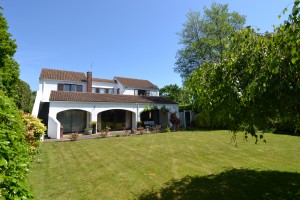 WALMER - GUIDE PRICE: £850,000